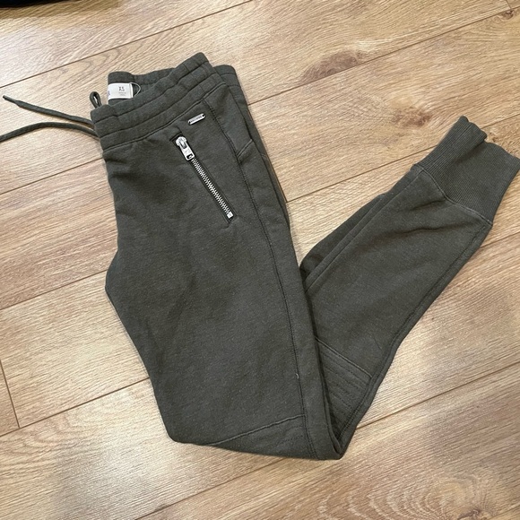 Adidas Maroon Kids Joggers - Picture 6 of 16